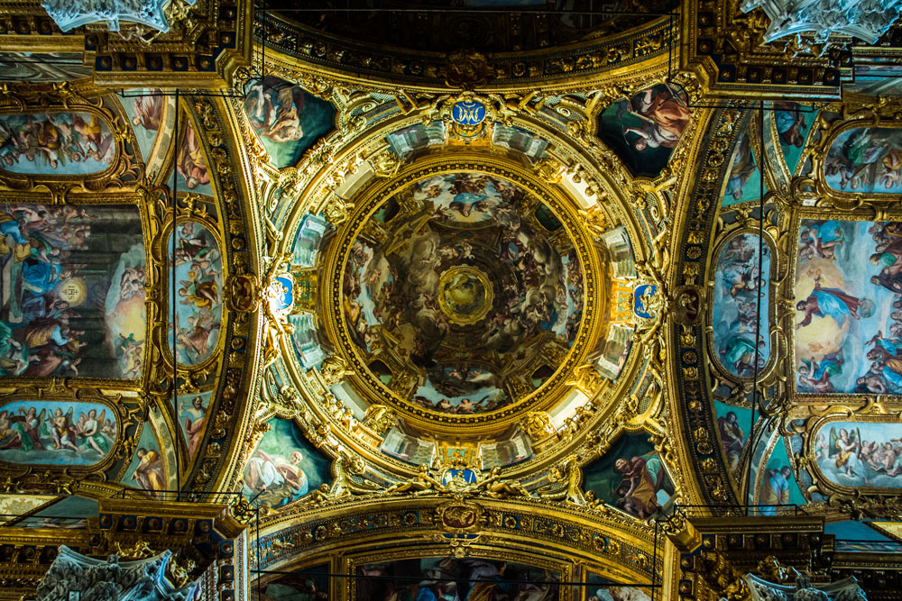 Gold and blue floral ceiling